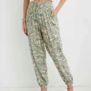 Aerie Floral Jogger Pant
